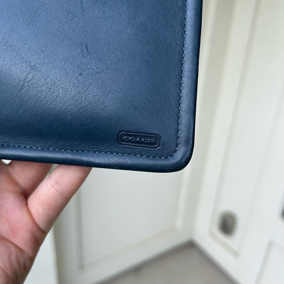 Vintage coach skinny case style 7170 navy blue makeup case wallet true 97 blue - Picture 4 of 5